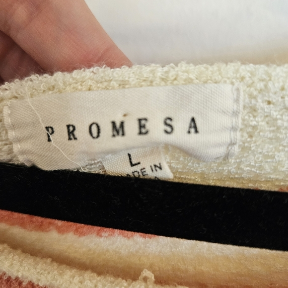 Promesa Oversized Striped Sweater Women’s Large Peachy Red White Cozy Knit - Picture 3 of 10